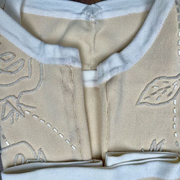 Insight Floral Cream Beaded Tank Top Medium - Picture 11 of 11